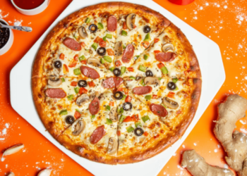 bitcoin pizza (1)