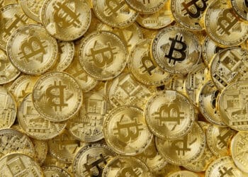 Nyní je nejsprávnější čas na nákup zlata a Bitcoinu, tvrdí americký miliardář