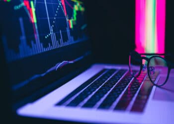 Dva promované ICO projekty míří do finální fáze předprodeje před zalistováním na burzy