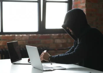 Crypto hacker